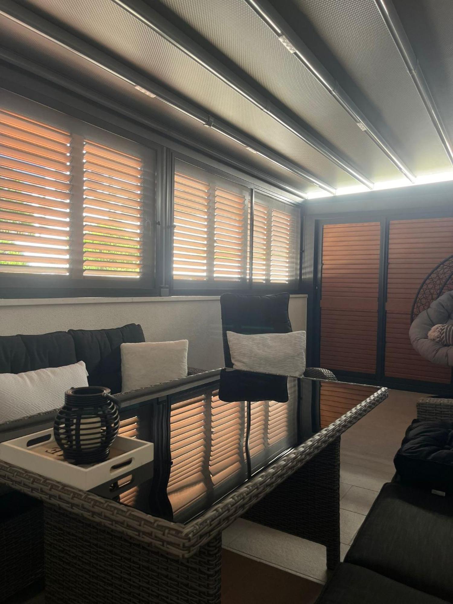 Modern Apartment Near The Sea-Mise Trogir Bagian luar foto